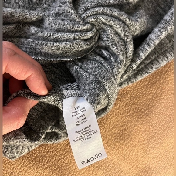 Dynamite gray long sleeves top - Picture 5 of 7